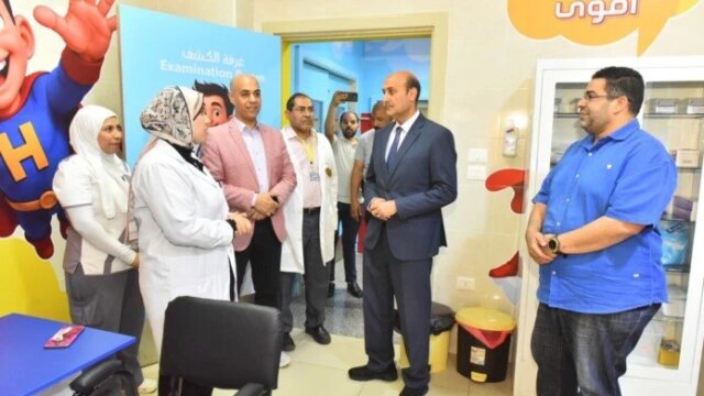 اجتماع هام لمحافظ أسيوط لتأكيد أهمية توفير أدوية الأورام والمستلزمات الطبية بمستشفى المبرة