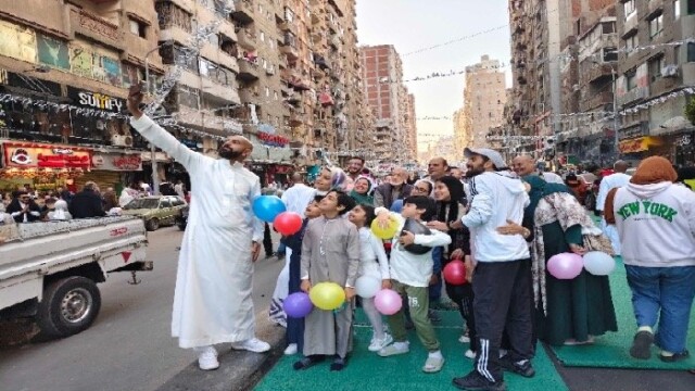 احتفالات الإسكندرية بعيد الأضحى تملأ الأجواء بالفرحة والبهجة مع السيلفي والبالالين