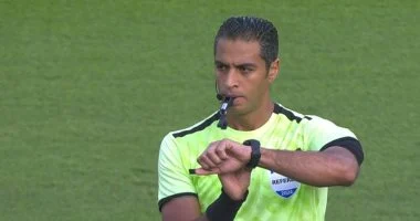 اختيار أمين عمر حكمًا لمباراة الأهلي والمصري في الجولة الأخيرة من الدوري