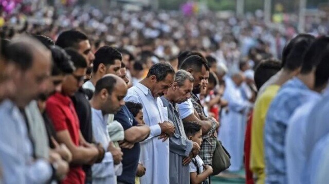 استعدادات احتفالية: موعد صلاة عيد الأضحى في 2026 بالمحافظات المصرية يبدأ 6:21 صباحًا في القاهرة