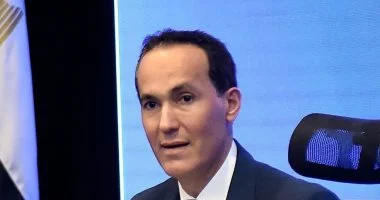 “` استعرض الرئيس التنفيذي للهيئة العامة للاستثمار خطة شاملة لتطوير الأداء المؤسسي وتعزيز الكفاءة “`