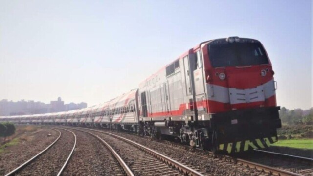 اكتشف مواعيد قطارات القاهرة – الإسكندرية اليوم الخميس 21 مايو 2026، بما في ذلك تالجو وVIP وروسي