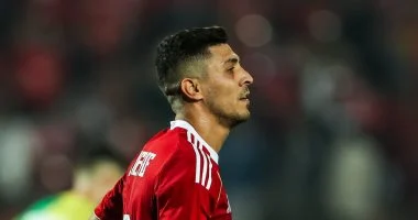 الأهلي يعلن ترحيبه برحيل محمد شريف خلال الميركاتو الصيفي الجديد، تفاصيل هنا