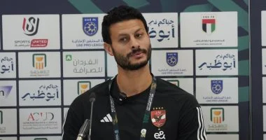 الأهلي يعلن قائمة البدلاء لمباراة المصري تضم الشناوي وبن رمضان وديانج وزيزو