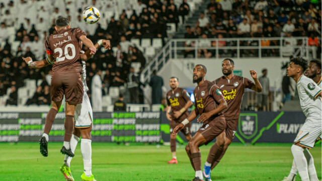 البطاقات الحمراء تسيطر على البلاي أوف في دوري يلو