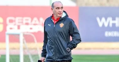 الحكومة تحدد 100 ألف جنيه كحد أدنى لتوثيق عقد المدير الفني للدوري الجديد