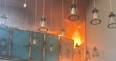 السيطرة على حريق اندلع داخل محل تجاري في منطقة كرداسة بنجاح كامل