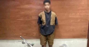 العثور على لص سرق دراجة عامل دليفري أمام المسجد في قضية مثيرة