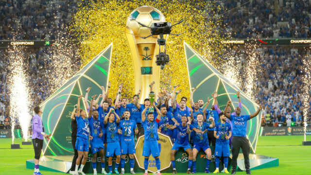 انطلاقة مثيرة لكأس الملك: الهلال يتحدى الرائد في بريدة