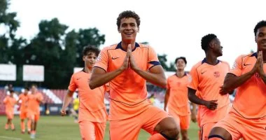 برشلونة يحقق انتصاره الكبير ويضمن مكانه في نهائي كأس الأبطال بحضور حمزة عبد الكريم