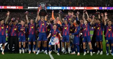 أندية البيج 5 تواصل تحطيم الأرقام القياسية.. برشلونة يفوز بلقب جديد يتوج به