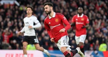 برونو فيرنانديز يتوج بلقب أفضل لاعب في الدوري الإنجليزي لموسم 2026
