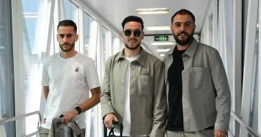 بعثة اتحاد العاصمة تستعد لمواجهة الزمالك في نهائي الكونفدرالية وتغادر الجزائر