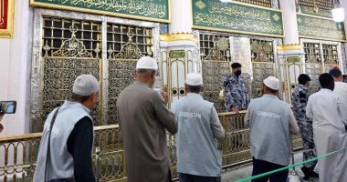 بعثة الحج المصرية تبدأ تفويج الحجاج إلى الروضة الشريفة بأجواء روحانية مميزة