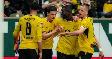 بوروسيا دورتموند يحقق وصافة الدوري الألماني بعد منافسة قوية في الموسم