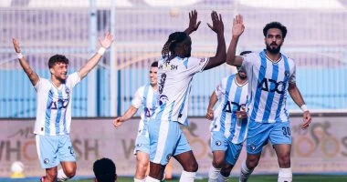 استعدادات بيراميدز تكتمل بقائمة تضم 22 لاعبا لمواجهة سموحة الحاسمة للدوري
