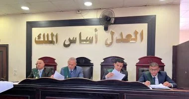 تأجيل محاكمة موظف بنك بالبحيرة المتهم بسرقة 5.3 مليون جنيه لـ15 يونيو المقبل