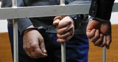 تجديد حبس متهم بالنصب على 120 طبيبًا في قضية مستريح المكملات الغذائية