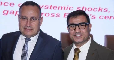 “` تحالف مثير بين القطاع الخاص والجامعات يعزز الصناعة المصرية وفقاً لاتحاد المستثمرين “`