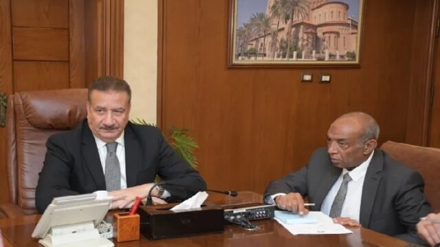 تحت إشراف محافظ بورسعيد، تواصل الاستعدادات النهائية لافتتاح كوبري النصر العائم الجديد