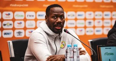 تدخل سياسي سريع لإنقاذ أزمة مدرب منتخب السنغال قبل انطلاق كأس العالم