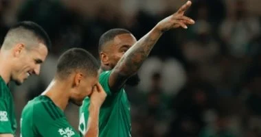 تشكيل الأهلي يثير الاهتمام قبيل مواجهة الخلود في الدوري السعودي للمحترفين