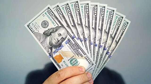 تطورات هامة تسجلها سعر الدولار في ختام تعاملات اليوم الأحد 10 مايو 2026