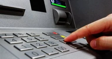 “` تعرّف على طرق مبتكرة للحصول على أموال نقدية دون زيارة البنك أو أجهزة الصراف الآلي “`