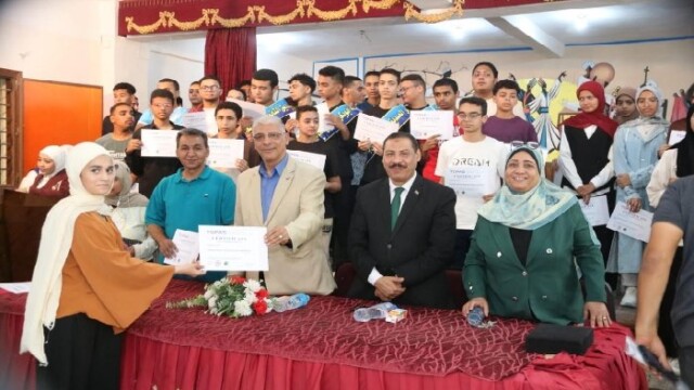 تقدير لطلاب الذكاء الاصطناعي في قنا بعد حصولهم على شهادة توفاس اليابانية