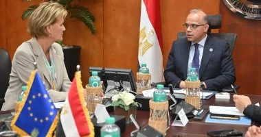 “` تواصل مثمر بين وزير الاستثمار والتجارة الخارجية وسفيرة الاتحاد الأوروبي حول تعزيز الشراكة الاقتصادية “`