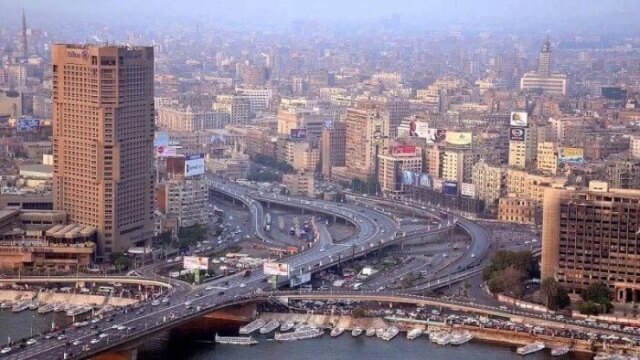 توقعات الطقس اليوم الخميس: الأرصاد تتنبأ بأجواء مائلة للحرارة مع رياح نشطة تحمل الرمال