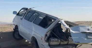 حادث تصادم ميكروباص وجرار زراعي بالفرافرة يؤدي لمصرع شخصين وإصابة أربعة