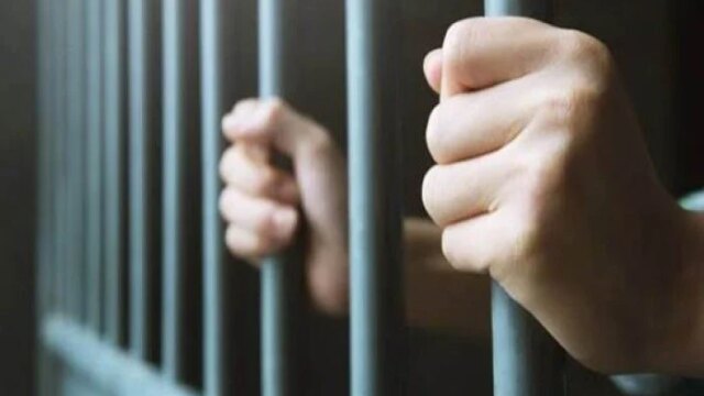 حبس سائق بأحد مراكز الشرقية لاتهامه بإلقاء راكب من توك توك في بلبيس لمدة 4 أيام