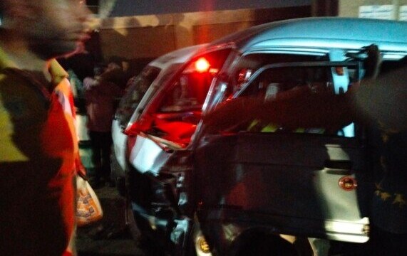 حوادث مؤسفة في بنها: إصابة 4 أشخاص نتيجة تصادم تريلا بعدد من سيارات سوزوكي