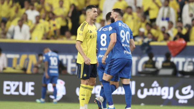 خسارة نصر تضعف سيطرته في الديربي بالدوري السعودي