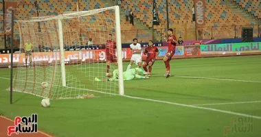 زمالك يثبت هدفه وسيراميكا يمارس الضغط للتعادل في 30 دقيقة مثيرة