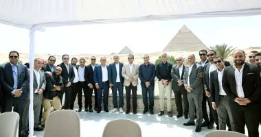 “` زيارة رئيس الوزراء لنزلة السمان حققت تفاعلًا كبيرًا وسعادة للأهالي في المنطقة والهرم “`