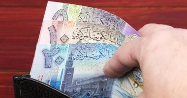 “` سعر الدينار الكويتي يشهد استقرارًا اليوم السبت 23 مايو 2026 مقارنةً بالجنيه المصري “`