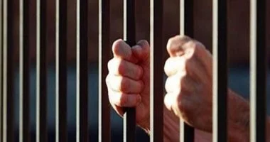سيدة تستخدم السوشيال ميديا لسرقة ميراث طالبة في فيديو البلطجة الشهير