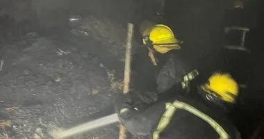 سيطرة فورية على حريق ضخم بمخزن كشرى بحلوان والجهات المعنية تتدخل
