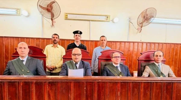 عقوبة مشددة لعامل في المنيا بسبب منشور على فيس بوك تصل للسنتين والغرامة المالية