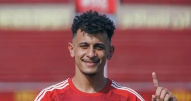 عمر الساعي يحتفل بعيد الأضحى وسط ترقب حاسم لمصيره مع الأهلي