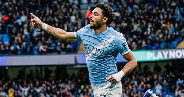 عمر مرموش يسعى لتحقيق إنجاز مشابه لصلاح والنني في نهائي كأس الاتحاد الإنجليزي