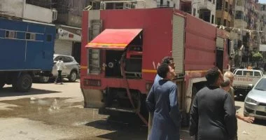 فرق الإطفاء تسيطر على حريق شبَّ داخل مخزن للأخشاب في قنا