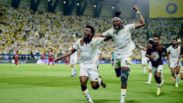 فوز مدافع النصر سيماكان يكشف ردهم على الحديث عن رونالدو