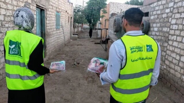 “في خطوة إنسانية هامة، ‘مصر الخير’ تبدأ توزيع لحوم الأضاحي على 30 ألف أسرة في المنيا عام 2026