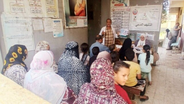 قافلة طبية تجري فحوصات لـ1314 حالة في قرية القيطون بميت غمر على مدار يومين