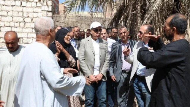 قرارات محافظة المنيا العاجلة: إنشاء سور خرساني وتبطين لحماية منازل عزبة البيضاء من خطر المياه
