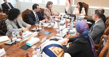 “` لقاء رفيع المستوى يجمع وزيرة الإسكان مع منسقة الأمم المتحدة استعدادًا للمنتدى الحضرى العالمى “`
