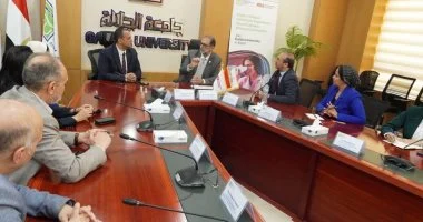 “` لقاء مثمر بين رئيس الهيئة القومية لسلامة الغذاء ورئيس جامعة الجلالة لتعزيز التعاون المشترك “`